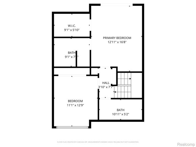 1 Fredericksburg Towne Street 1, Southfield, MI 48075