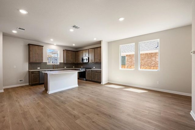 133 Knockout Rose DR, San Marcos, TX 78666