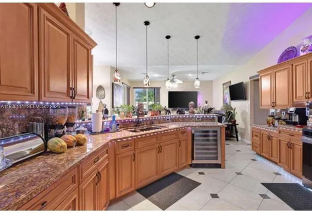 3228 SE Pinto St, Port St. Lucie, FL 34984