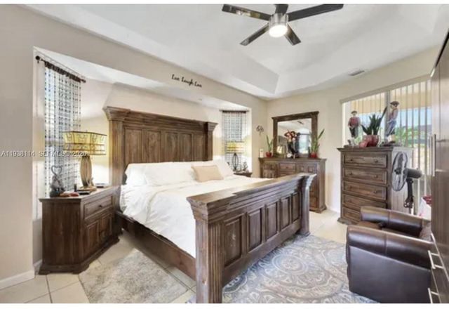 3228 SE Pinto St, Port St. Lucie, FL 34984