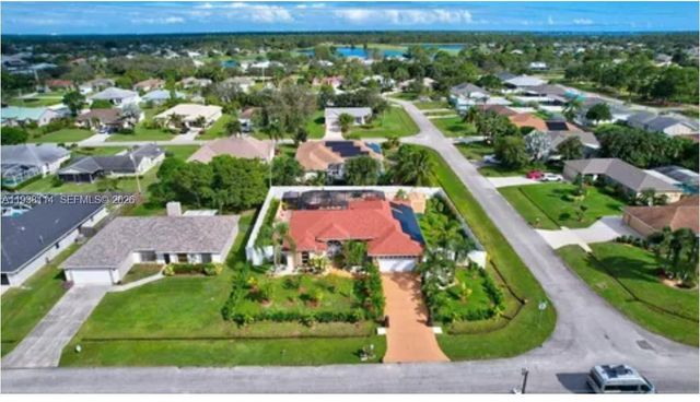 3228 SE Pinto St, Port St. Lucie, FL 34984