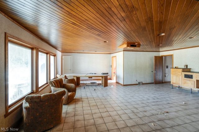 4861 Royalton Road, North Royalton, OH 44133