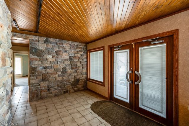 4861 Royalton Road, North Royalton, OH 44133