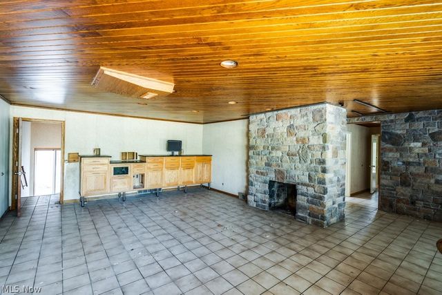 4861 Royalton Road, North Royalton, OH 44133