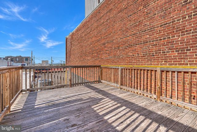3311 FLEET ST, Baltimore, MD 21224
