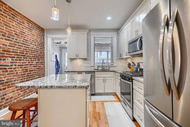 3311 FLEET ST, Baltimore, MD 21224