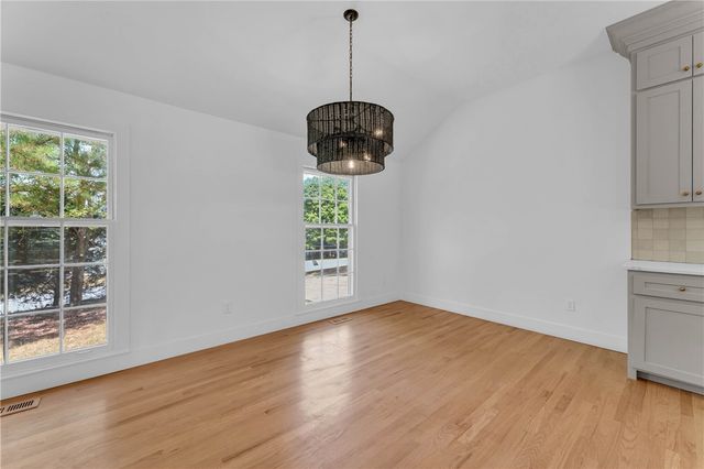 1819 E Viewpoint Drive, Fayetteville, AR 72701