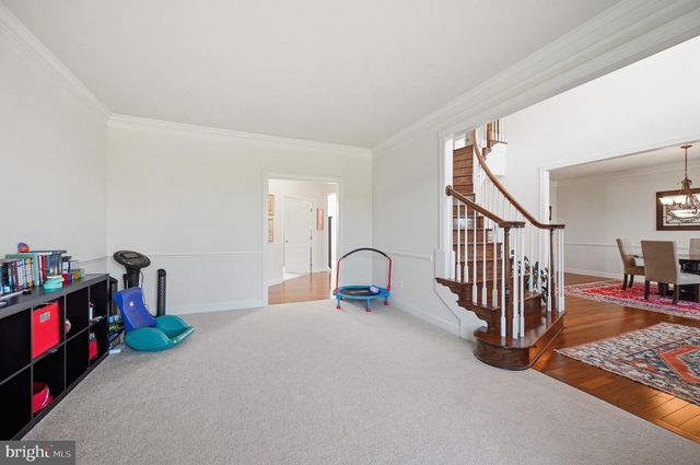 23222 HEMMINGFORD CIR, Sterling, VA 20166