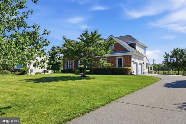 23222 HEMMINGFORD CIR, Sterling, VA 20166