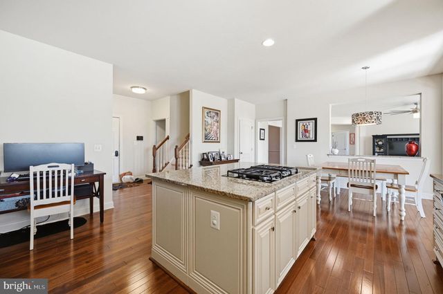 23222 HEMMINGFORD CIR, Sterling, VA 20166