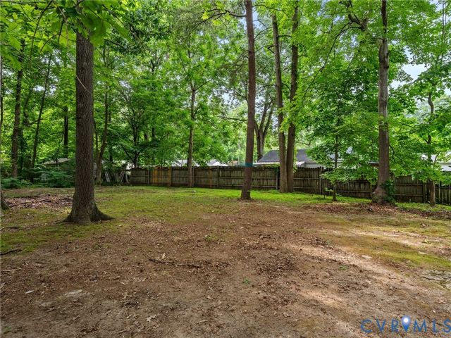 3911 Pruett Dr, Prince George, VA 23860