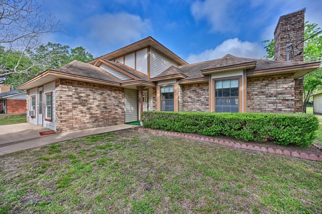 813 Gibbs Street, Navasota, TX 77868