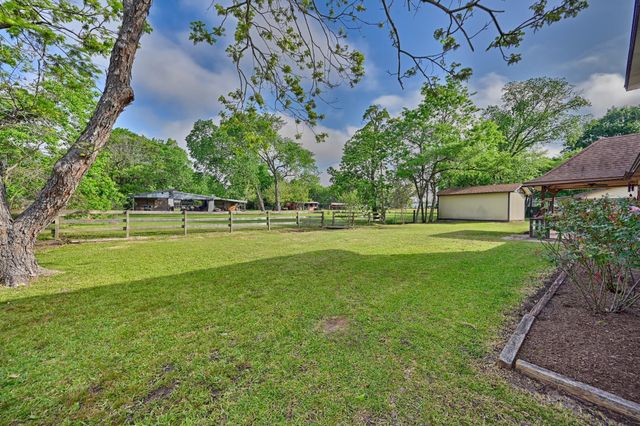 813 Gibbs Street, Navasota, TX 77868
