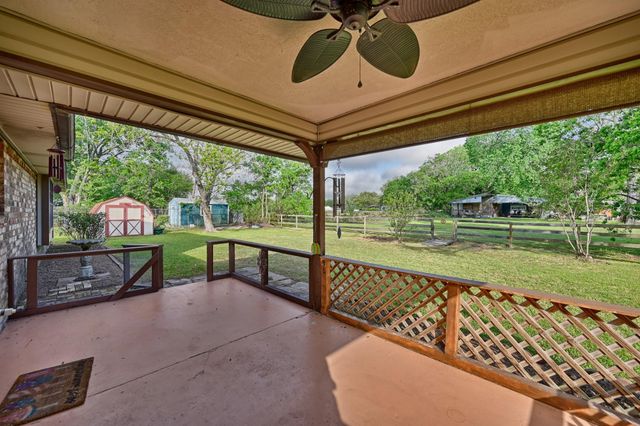813 Gibbs Street, Navasota, TX 77868