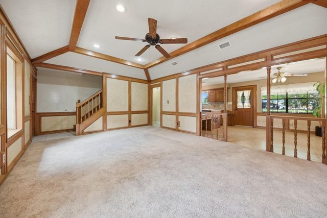 813 Gibbs Street, Navasota, TX 77868