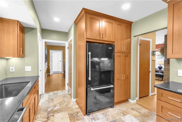 150 Girdle Road, Aurora, NY 14052