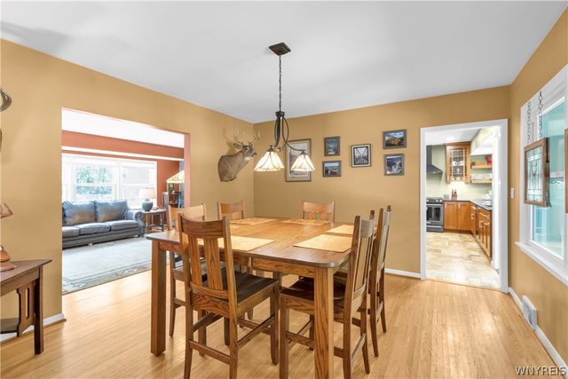150 Girdle Road, Aurora, NY 14052
