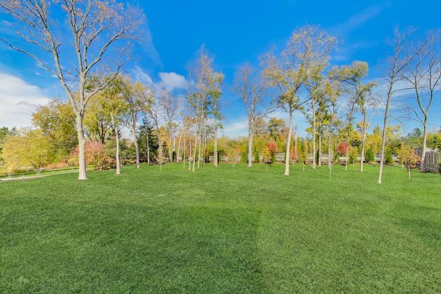 1839 Shelley Court, Highland Park, IL 60035