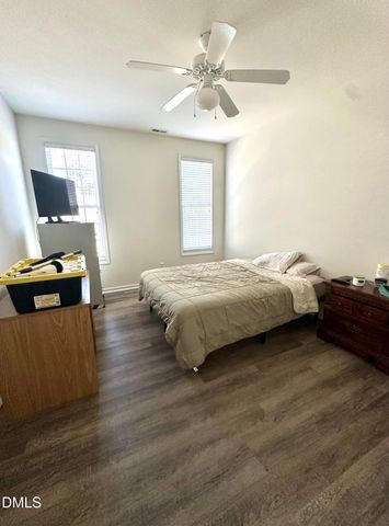 1 Signet Drive, Durham, NC 27704