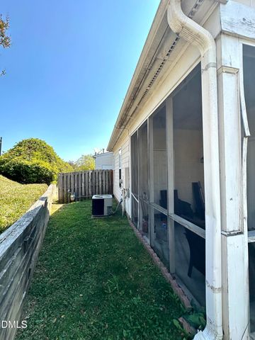 1 Signet Drive, Durham, NC 27704