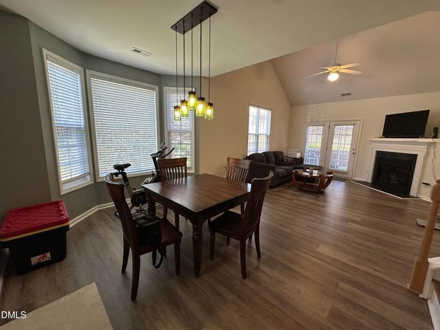 1 Signet Drive, Durham, NC 27704