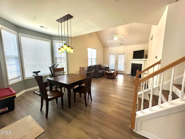 1 Signet Drive, Durham, NC 27704