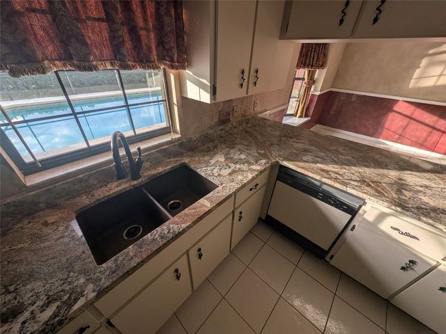 1720 SE 56TH COURT, Ocala, FL 34480