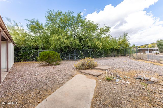 288 W ORO VIEJO Drive, Queen Valley, AZ 85118