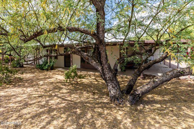 288 W ORO VIEJO Drive, Queen Valley, AZ 85118