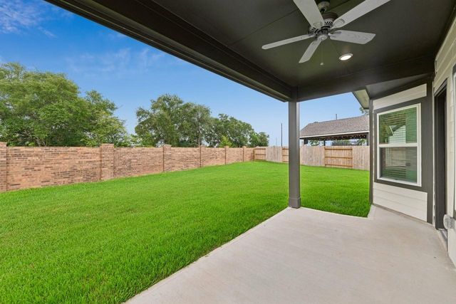 5847 Sunrise Bottom Lane, Fulshear, TX 77441