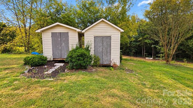 3481 Roberta Road, Concord, NC 28027