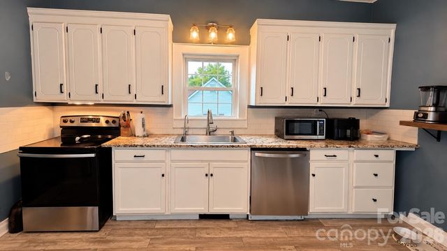 3481 Roberta Road, Concord, NC 28027