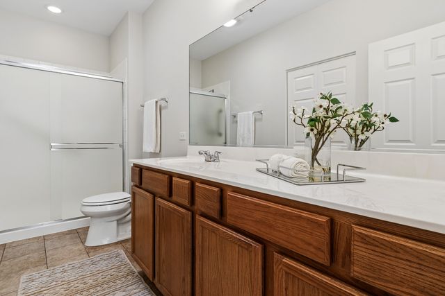 2703 Northmoor Drive, Naperville, IL 60564