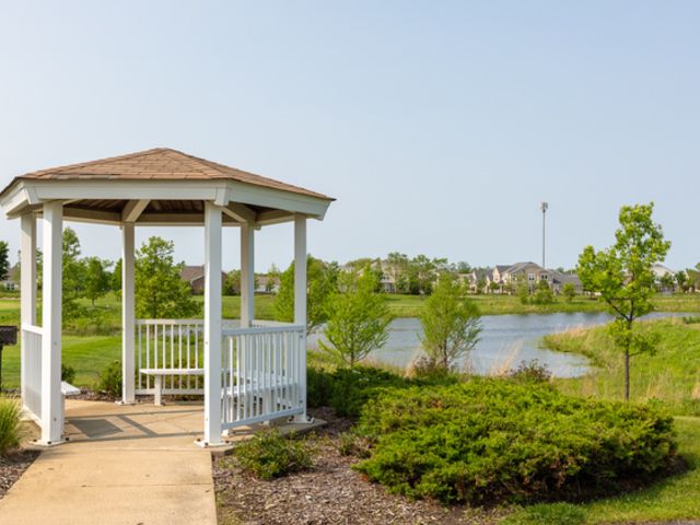 2703 Northmoor Drive, Naperville, IL 60564