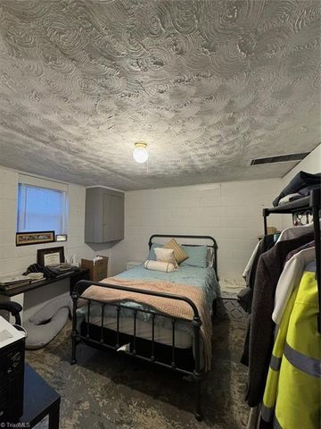 713 Roach Street, Mayodan, NC 27027