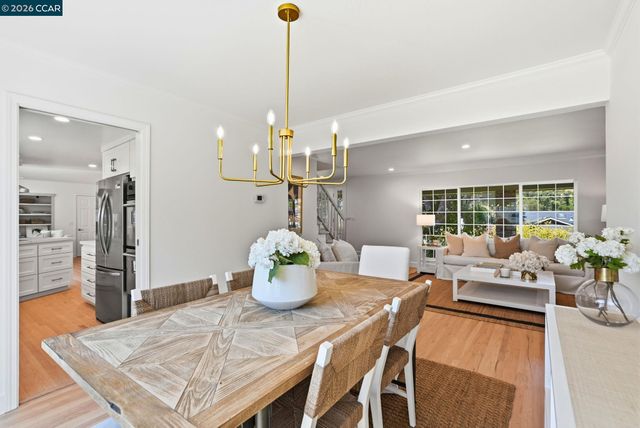 77 Gaywood Pl, Moraga, CA 94556