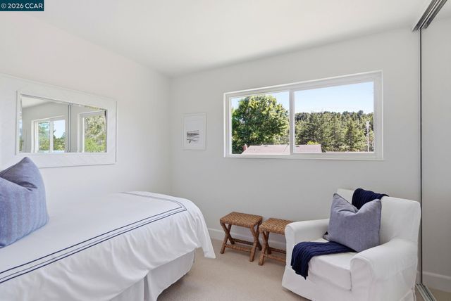 77 Gaywood Pl, Moraga, CA 94556