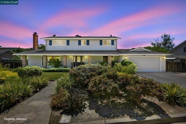 77 Gaywood Pl, Moraga, CA 94556