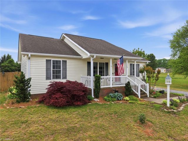 164 Mustang Run, Stokesdale, NC 27357