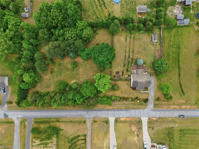 164 Mustang Run, Stokesdale, NC 27357
