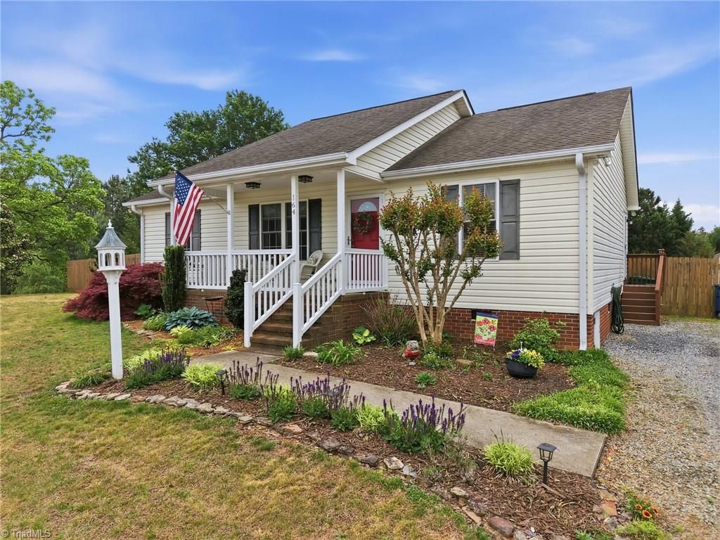 164 Mustang Run, Stokesdale, NC 27357