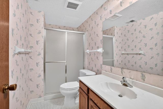 7055 Robinwood Trail, Woodbury, MN 55125