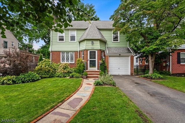 132 Lindbergh Blvd, Bloomfield Twp., NJ 07003