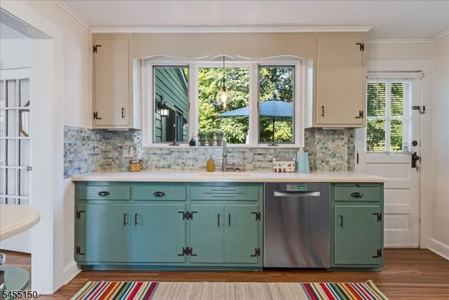 132 Lindbergh Blvd, Bloomfield Twp., NJ 07003