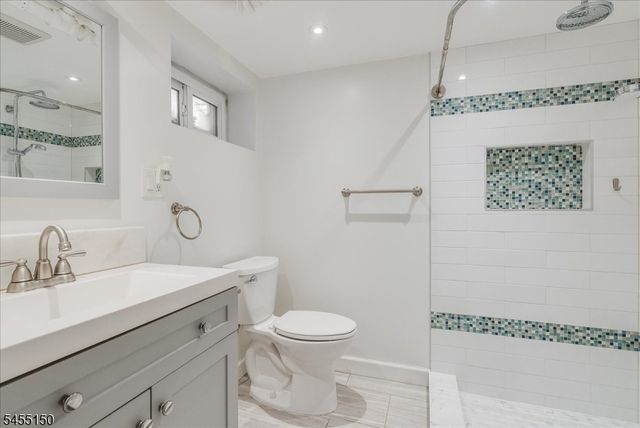 132 Lindbergh Blvd, Bloomfield Twp., NJ 07003