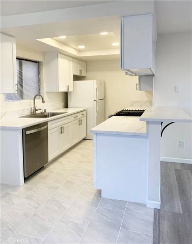 4881 Vista Drive, Huntington Beach, CA 92649