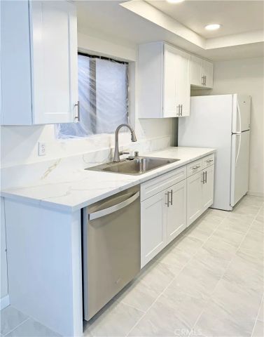 4881 Vista Drive, Huntington Beach, CA 92649