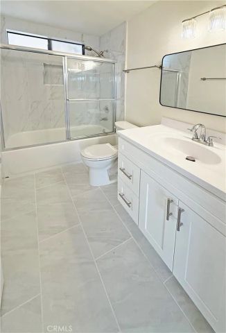 4881 Vista Drive, Huntington Beach, CA 92649