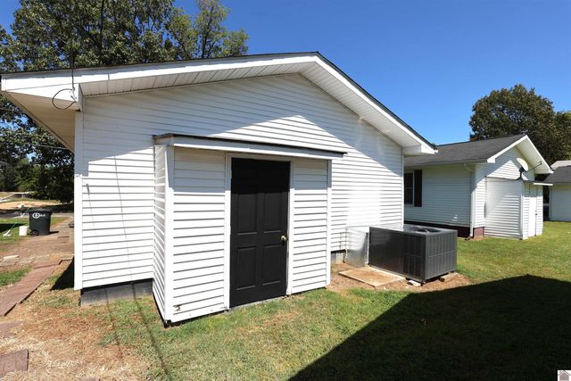 2332 Center Street, Paducah, KY 42003