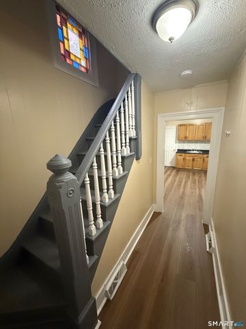 22 Stevens Street, New Haven, CT 06519